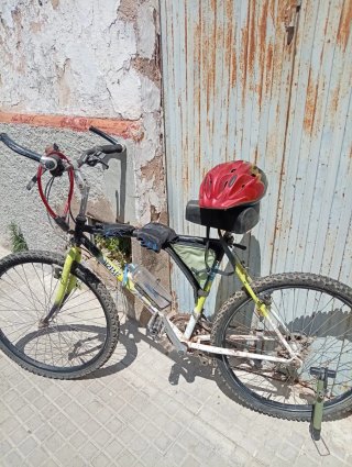 Bicicleta Paseo + Casco + Bomba