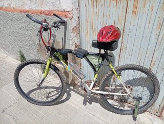 Bicicleta Paseo + Casco + Bomba