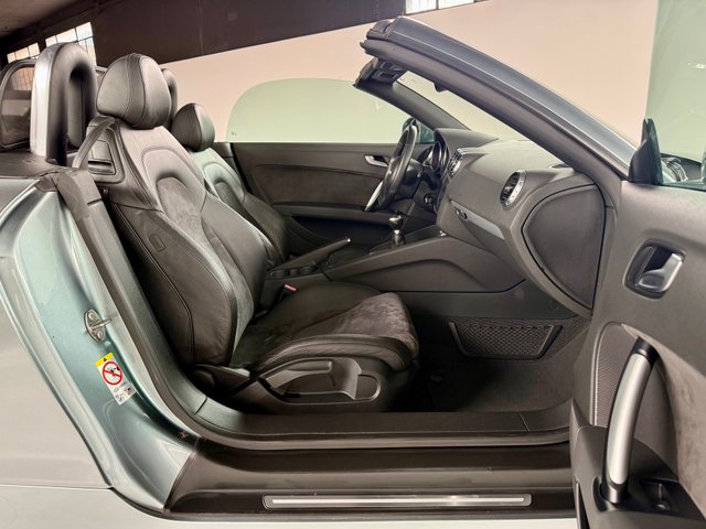 Audi TT Roadster 2.0 TFSI