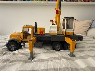 Camión Grúa Liebherr Juguete