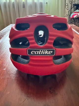 Casco Catlike Leaf Rojo