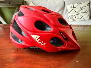 Casco Catlike Leaf Rojo