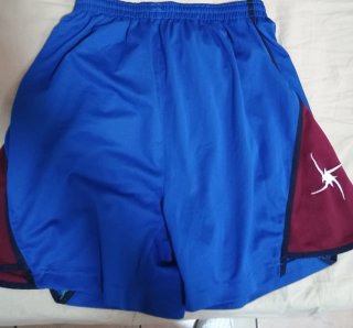 Pantaloncino sportivo Zeus blu e rosso