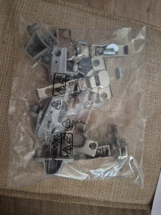 4 Bisagras para puertas Ivar