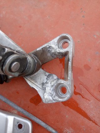 Estriberas Suzuki SV650 Carburación
