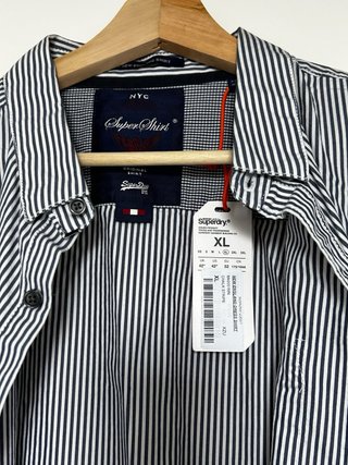 Lote 3 Camisas Superdry Estampadas