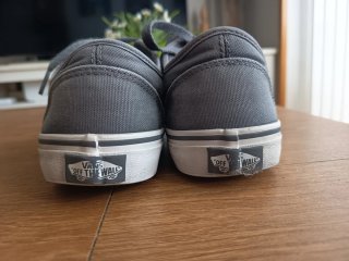 Zapatillas Vans clásicas grises talla 39