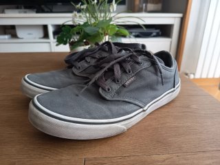 Zapatillas Vans clásicas grises talla 39