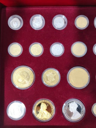 Colección 25 Siglos Patrimonio Numismático