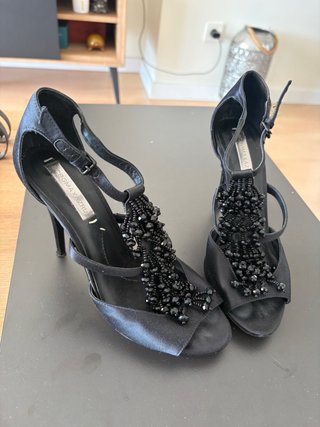 Zapatos de tacón BCBGMAXAZRIA negros