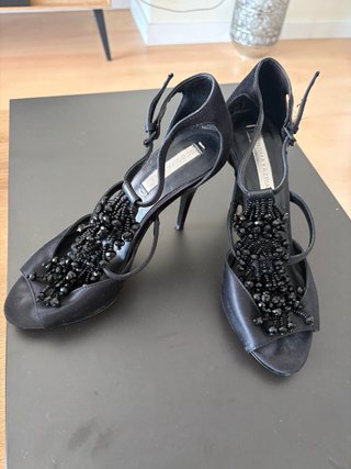 Zapatos de tacón BCBGMAXAZRIA negros