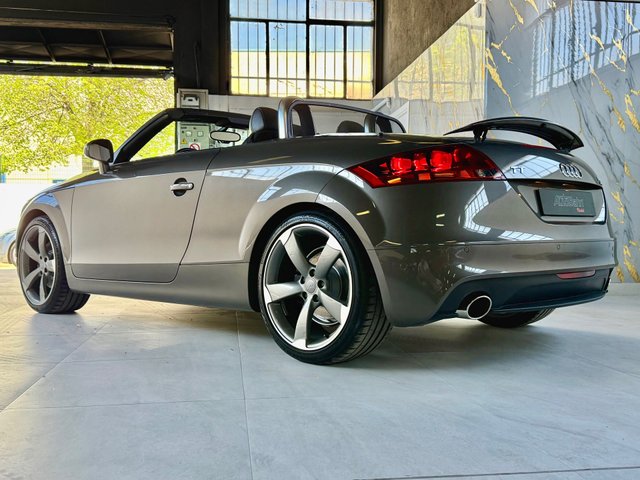 Audi TT Roadster 2.0 TFSI 211cv S tronic quattro