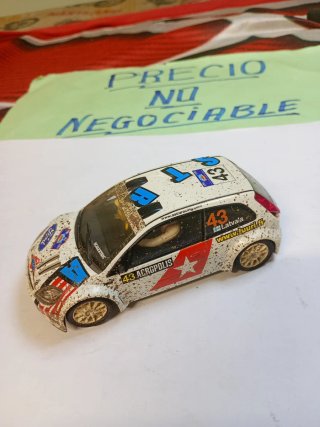 Scalextric Ford Fiesta JWRC leer descripción