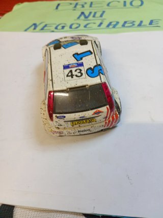 Scalextric Ford Fiesta JWRC leer descripción