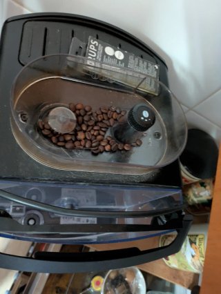 Cafetera Krups Negra