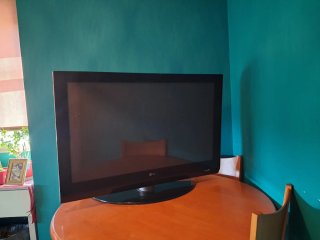 TV LG 47 Negro