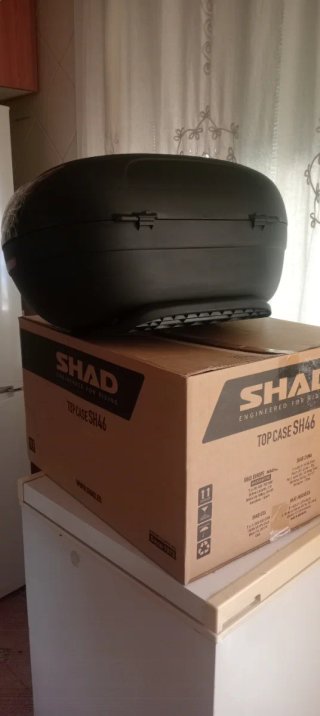 Maleta Moto SHAD SH46 Negra. Nueva a estrenar.