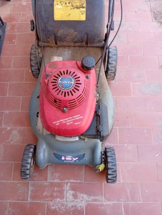 Cortacésped Honda Izy