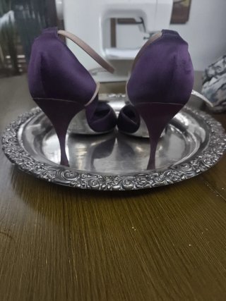 Tacones Dolce & Gabbana Talla 39 Morado Beige