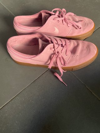 Zapatillas Nike Rosas Goma Marrón