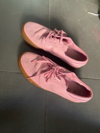 Zapatillas Nike Rosas Goma Marrón