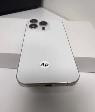 iPhone 15 Pro 128Gb Plata Como nuevo