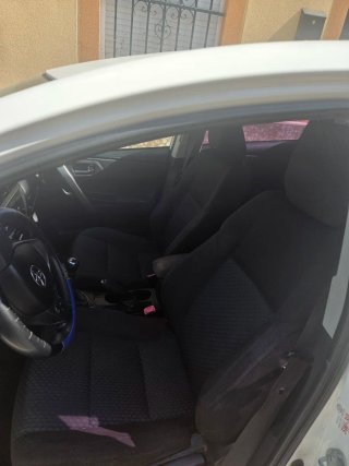 Toyota Auris 2013