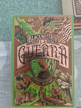 Saga Sencera Blackwater. En català.
