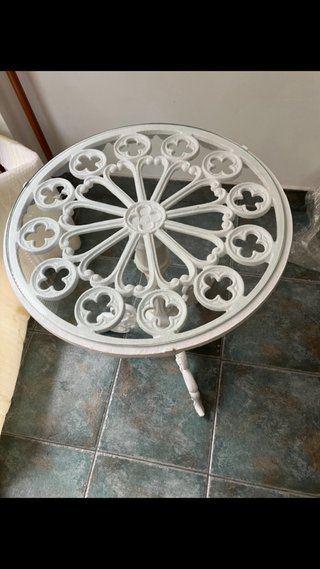 HOY. PRECIOSA !!!MESA 65€ CON CRISTAL.