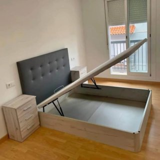 Canapé a ribalta in legno con 4 angoli arrotondati in legno massello da 3 cm con coperchio rinforzato