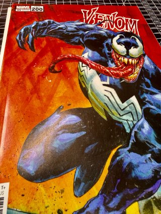 Comics USA Venom #35 de Nic Klein