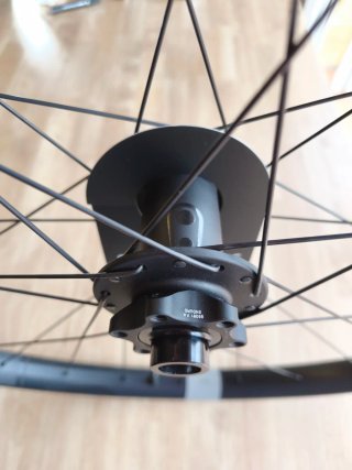 *NUEVA* Rueda Crankbrothers Synthesis Enduro 29"