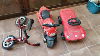 Lote bici, moto y coche infantil rojo