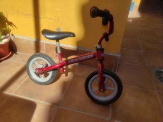 Lote bici, moto y coche infantil rojo