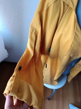 Chaqueta Stradivarius Mostaza Talla M