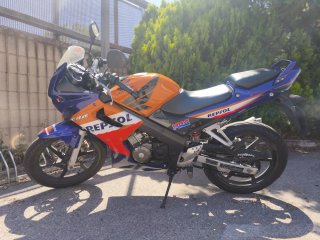 Honda CBR 125R Azul/Rojo
