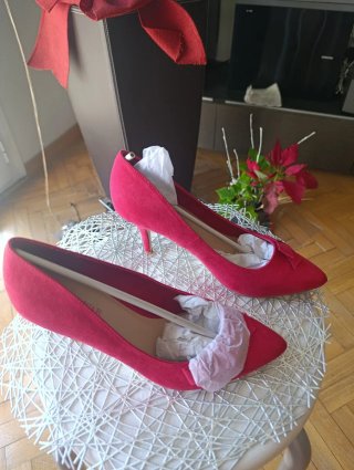 Zapatos de tacón Just Fab rojos ante