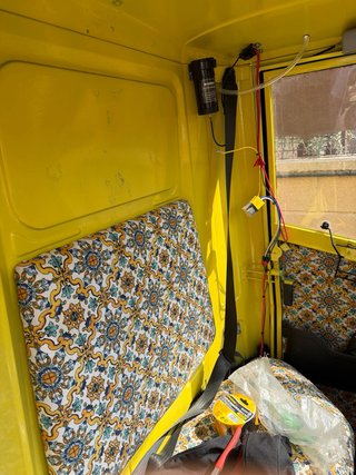 Piaggio Ape 50 cc Trike Amarillo