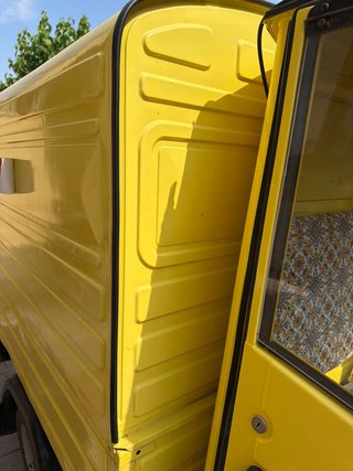 Piaggio Ape 50 cc Trike Amarillo