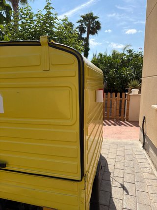 Piaggio Ape 50 cc Trike Amarillo