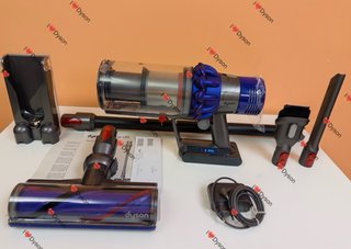 Vida extra per Dyson Cyclone V10 con batteria nuova