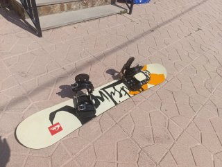 Tabla de Snowboard Quicksilver con Fijaciones 5150