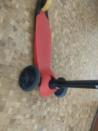 Patinete Infantil Oxelo Rojo.