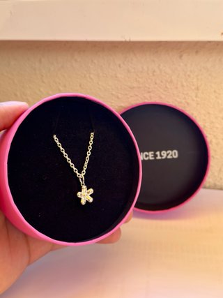Tous Cadena con colgante daisy flor de plata