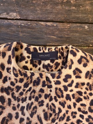 Chaqueta Zara Leopardo Corta Talla M