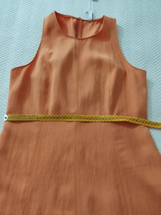 Vestido midi evasé salmón
