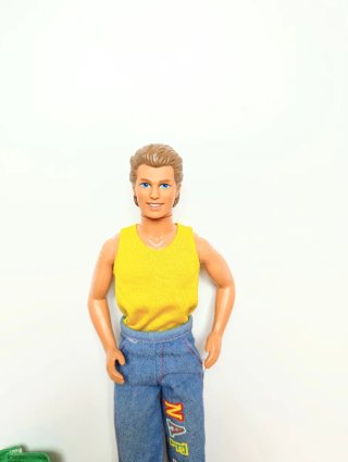 Muñeco Ken Naf Naf con accesorios