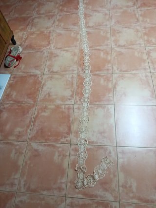 Tira de bolillos hecha a mano