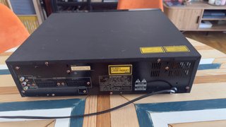 Pioneer CLD-700S LaserDisc + 13 películas