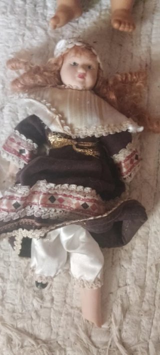 Collezione di bambole in porcellana